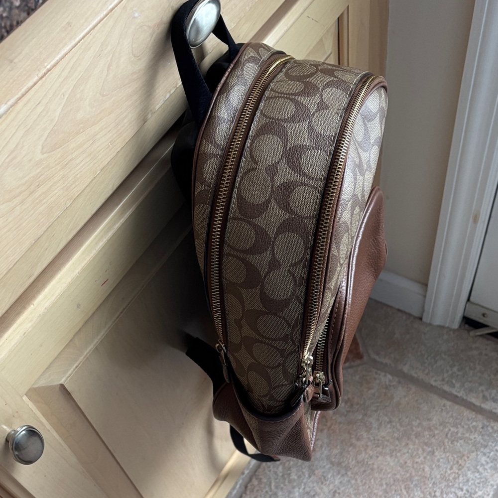 Coach Signature Brown Leather Backpack-5671 - Picture 3 of 13